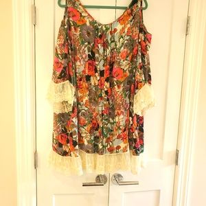 Pretty dress or Beach Cover up